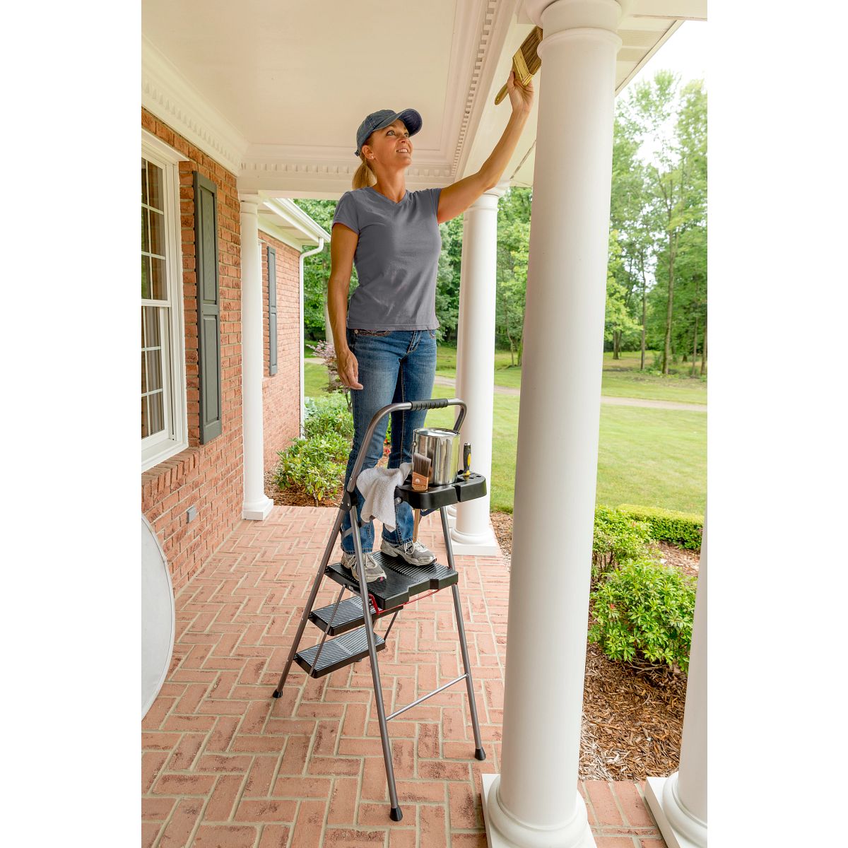 3 step deals stool with tray