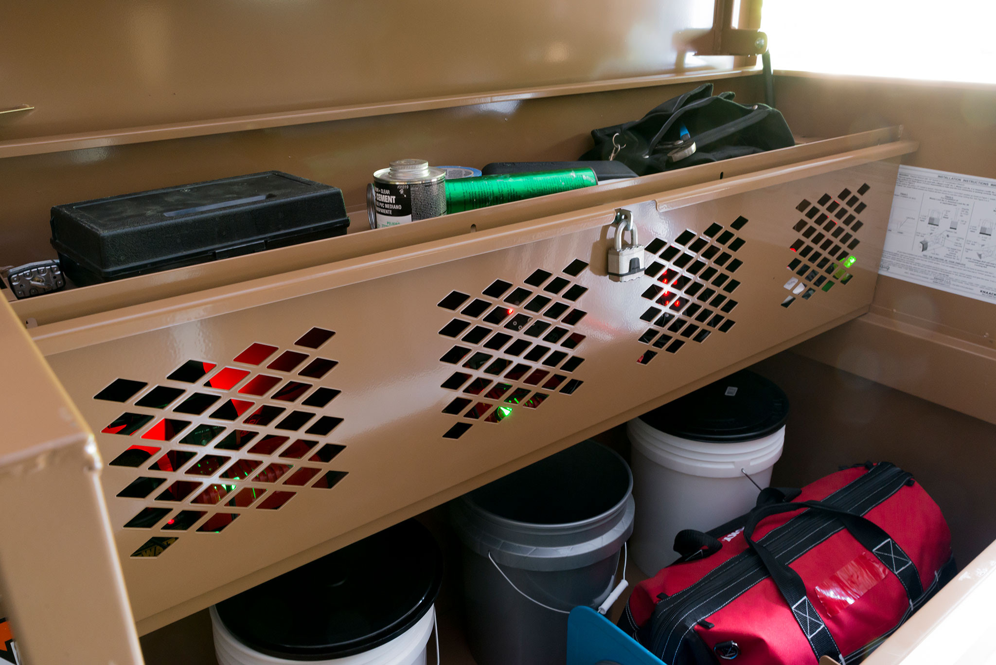 89-D-KL | Jobsite Boxes | KNAACK