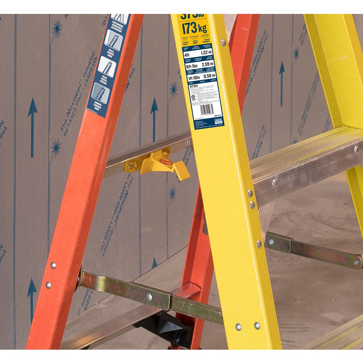 L7308 | Step Ladders | Werner US L7308 | Step Ladders | Werner US