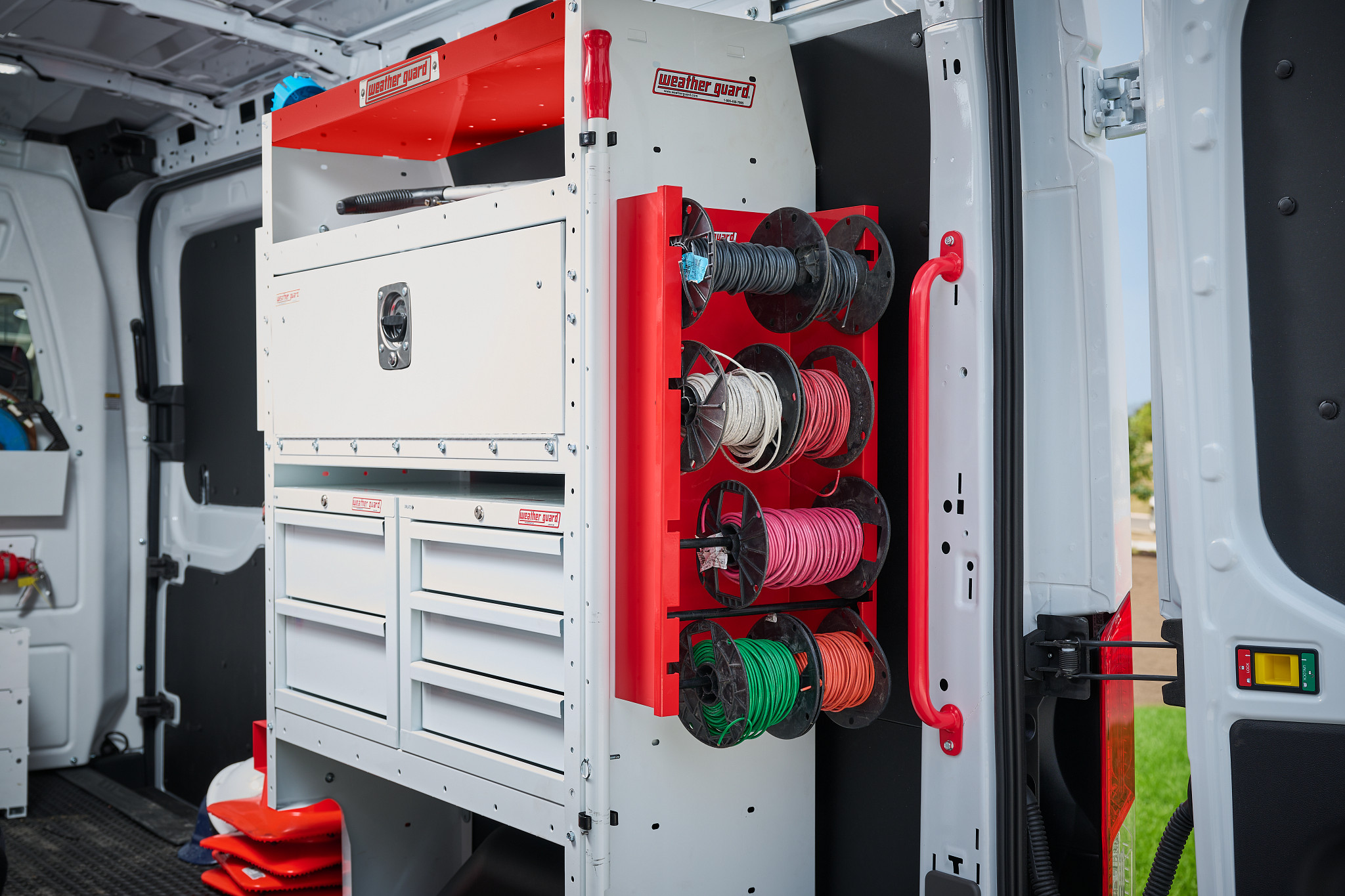 9882-7-01 | Van Accessories | WEATHER GUARD