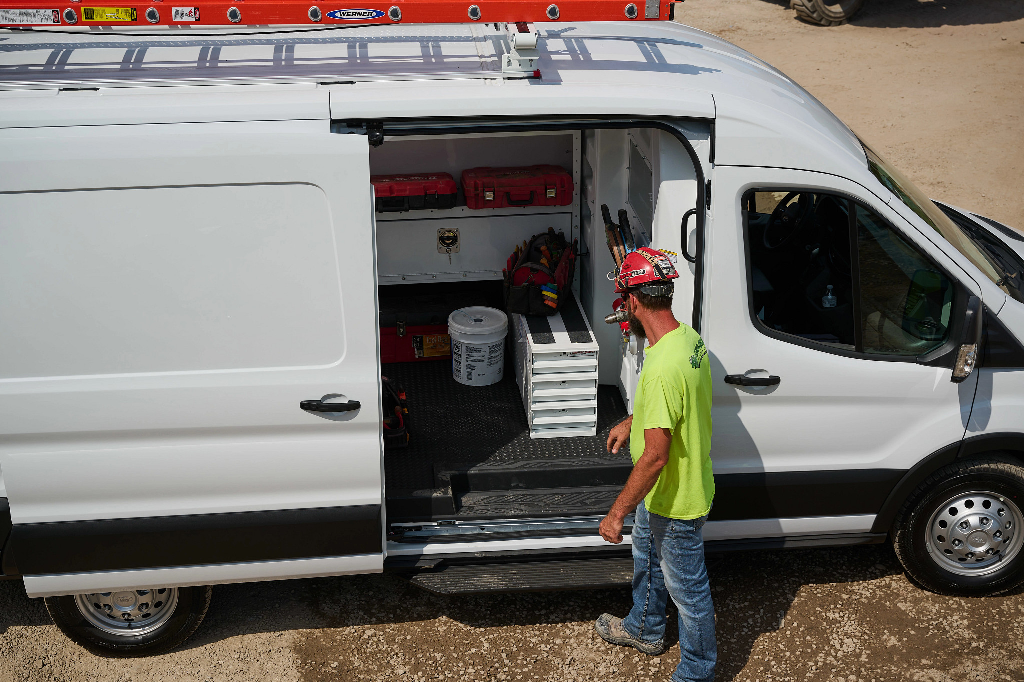 327-3 | Pull Out Storage | WEATHER GUARD